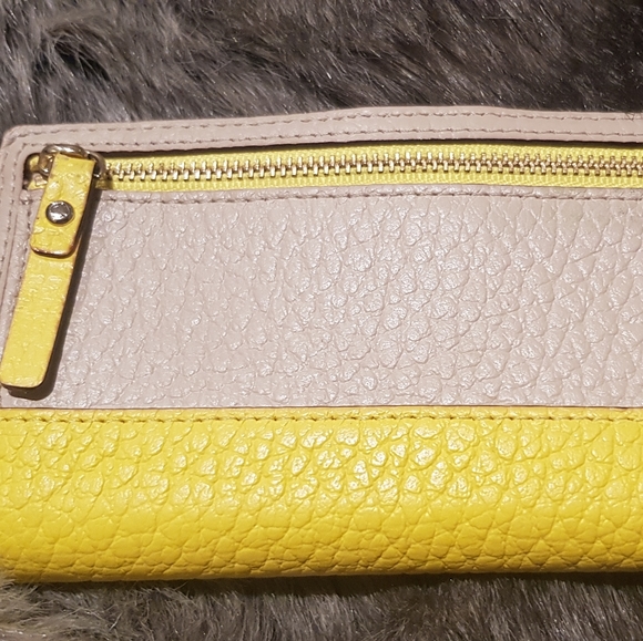 Kate Spade Cameron Stacy large slim bifold wallet - Picture 2 of 5